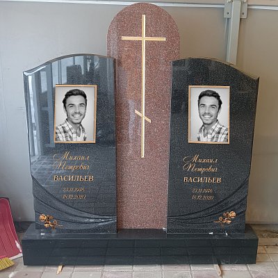 Двойной гранитный памятник
